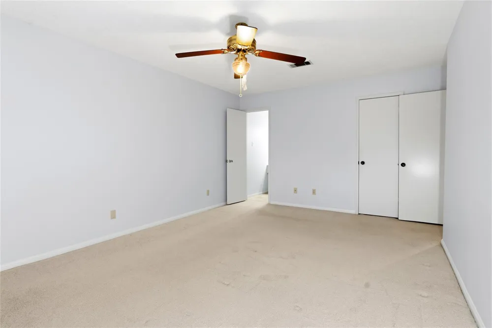 12176 Beamer Road Houston, TX 77089