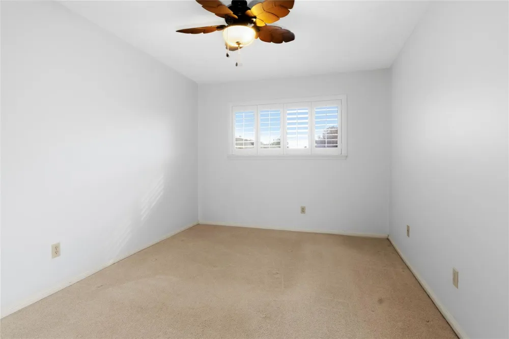 12176 Beamer Road Houston, TX 77089