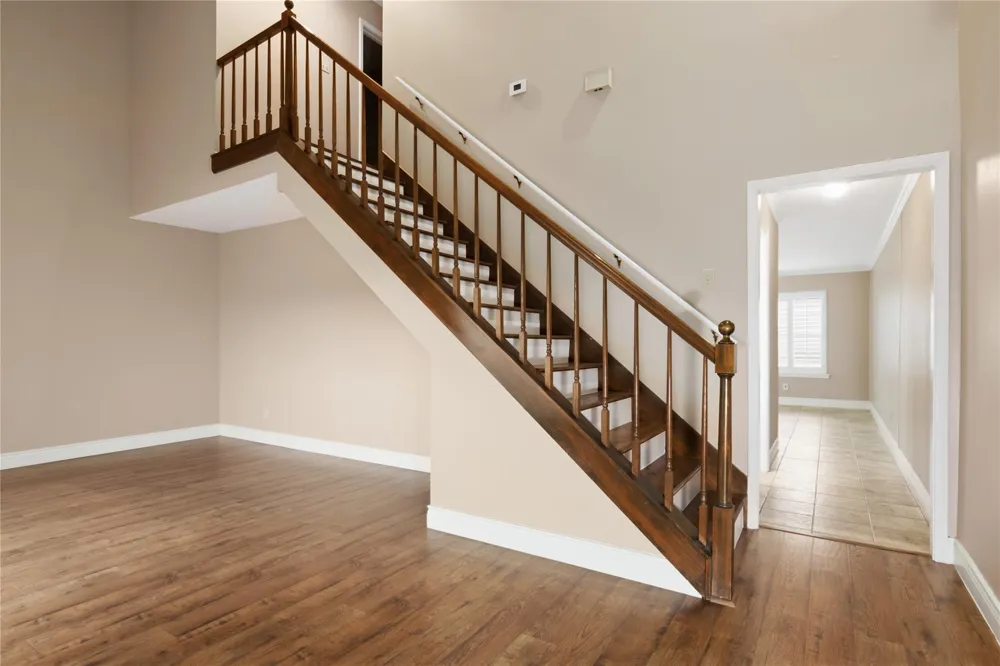 12176 Beamer Road Houston, TX 77089