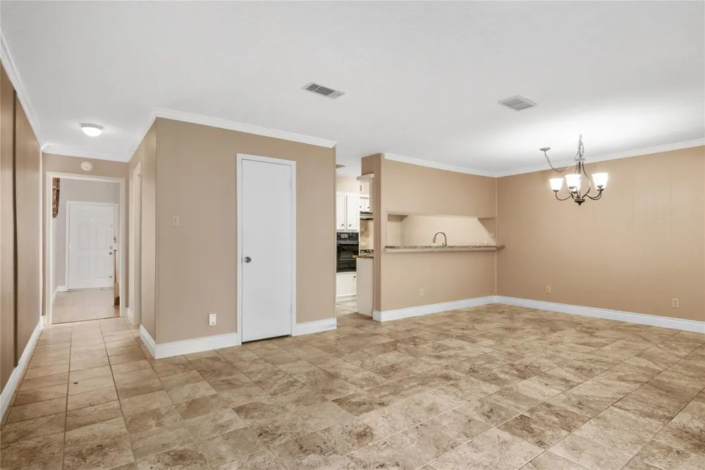 12176 Beamer Road Houston, TX 77089