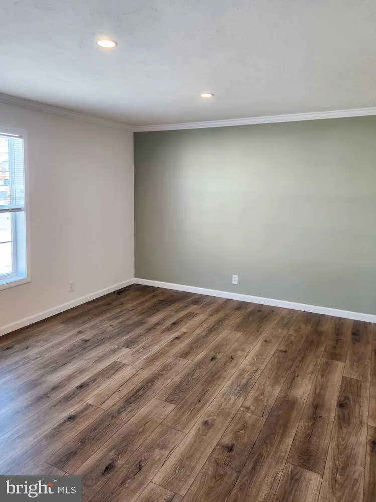 426 E MAPLE STREET Dallastown, PA 17313