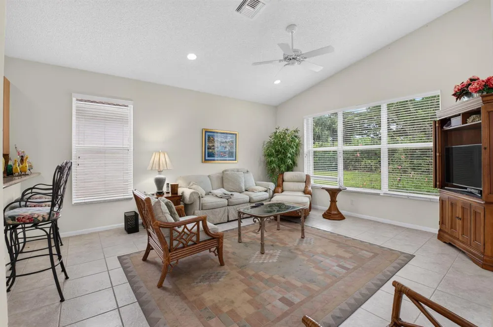 11176 Ihilani Way Boynton Beach, FL 33437