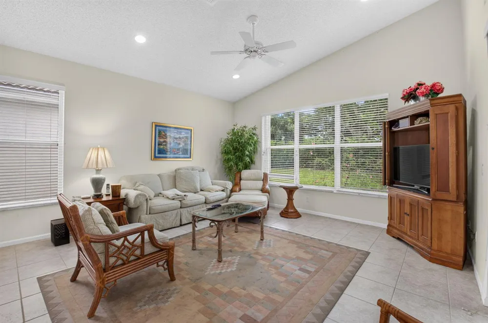 11176 Ihilani Way Boynton Beach, FL 33437