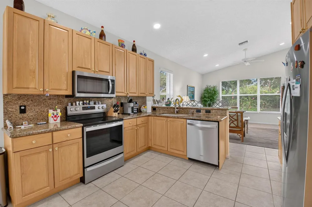 11176 Ihilani Way Boynton Beach, FL 33437