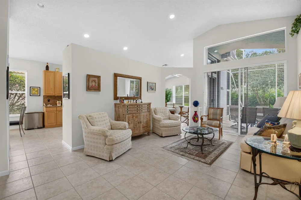 11176 Ihilani Way Boynton Beach, FL 33437
