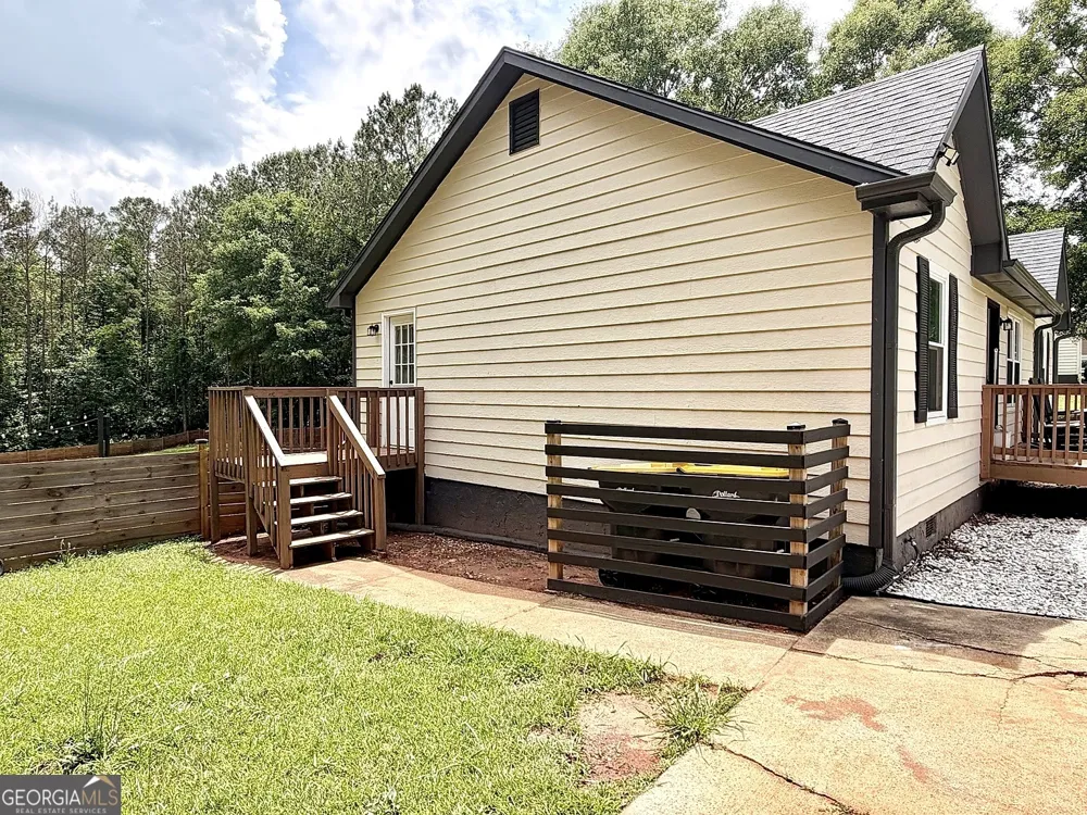 250 Prestigious PL Senoia, GA 30276