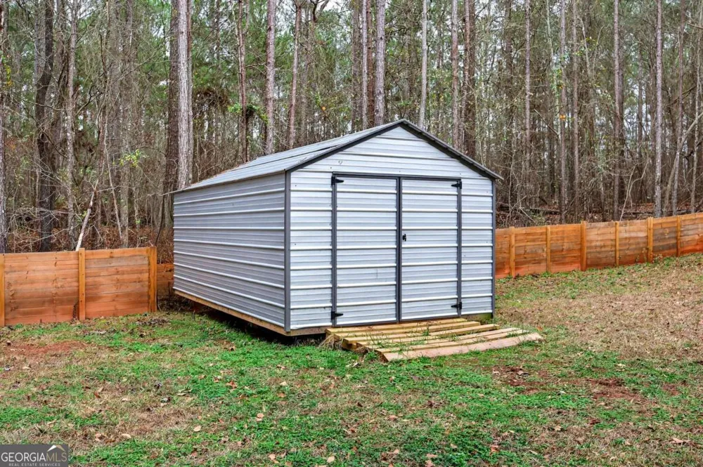250 Prestigious PL Senoia, GA 30276