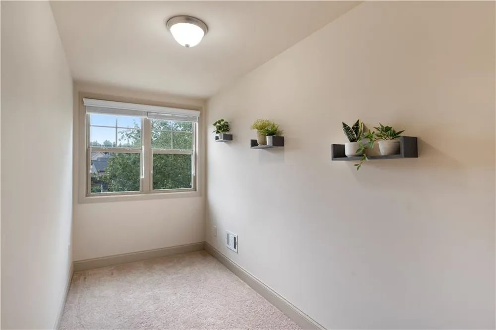 3152 Jocassee Drive Buford, GA 30519
