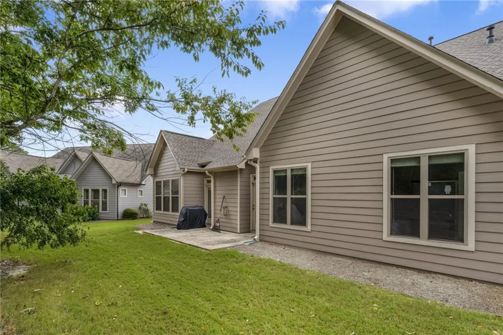 3152 Jocassee Drive Buford, GA 30519