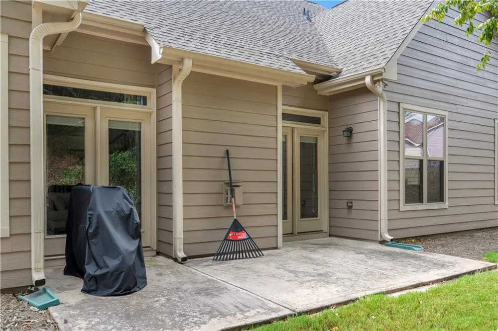 3152 Jocassee Drive Buford, GA 30519