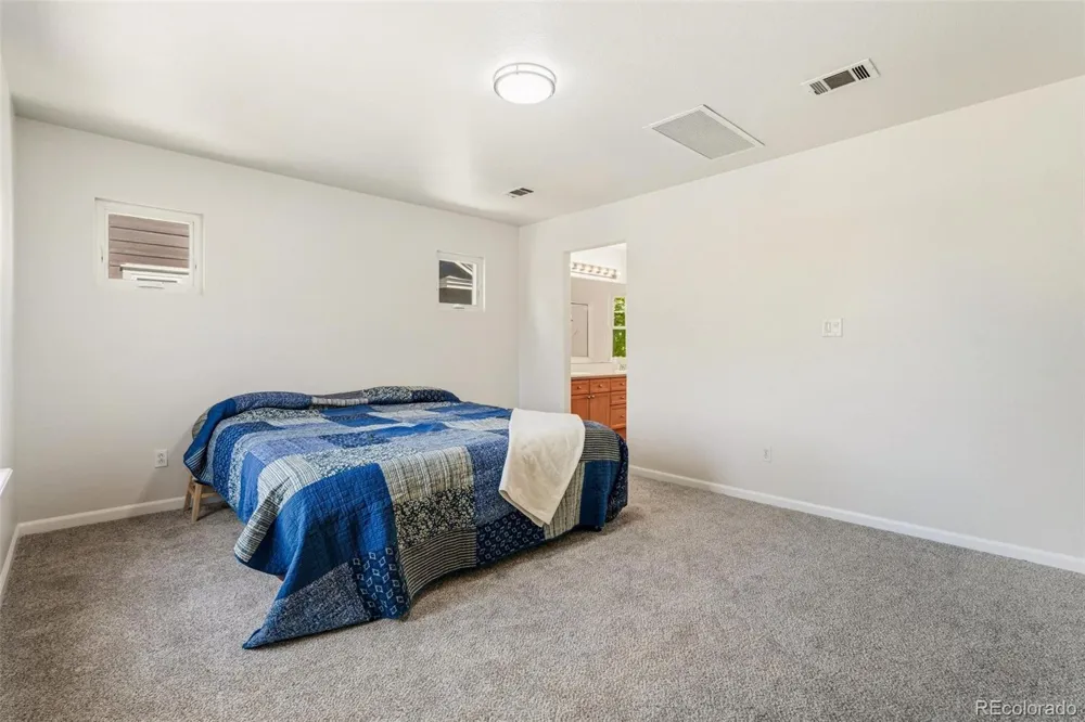 5243 Mount Arapaho Circle Longmont, CO 80504