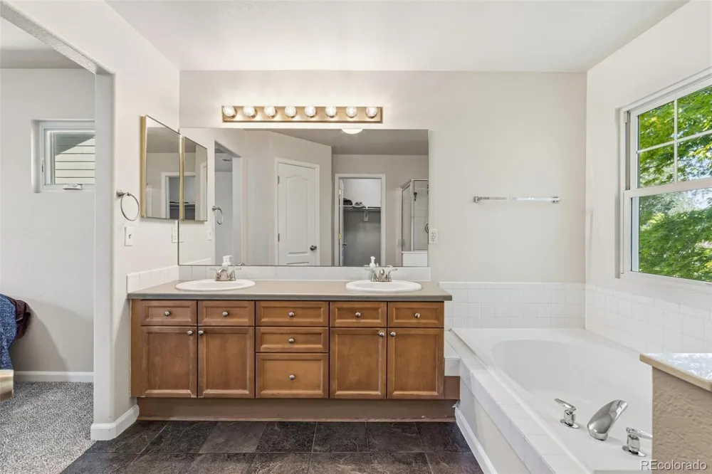 5243 Mount Arapaho Circle Longmont, CO 80504