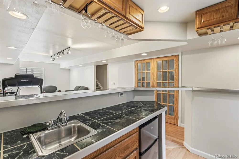 5243 Mount Arapaho Circle Longmont, CO 80504