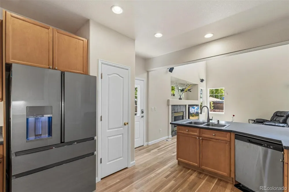 5243 Mount Arapaho Circle Longmont, CO 80504