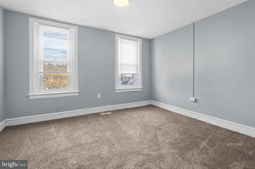 1835 W JUNIATA STREET Philadelphia, PA 19140