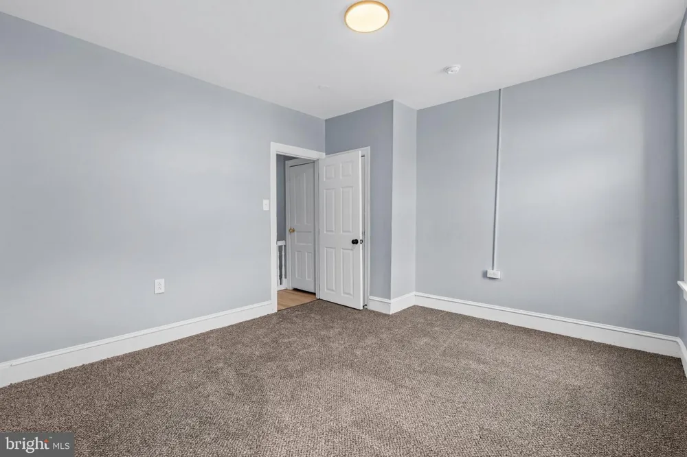 1835 W JUNIATA STREET Philadelphia, PA 19140