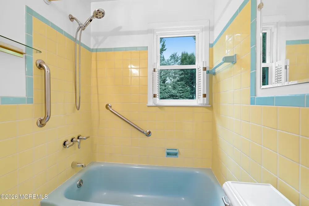 1 The Fellsway Ocean, NJ 07712
