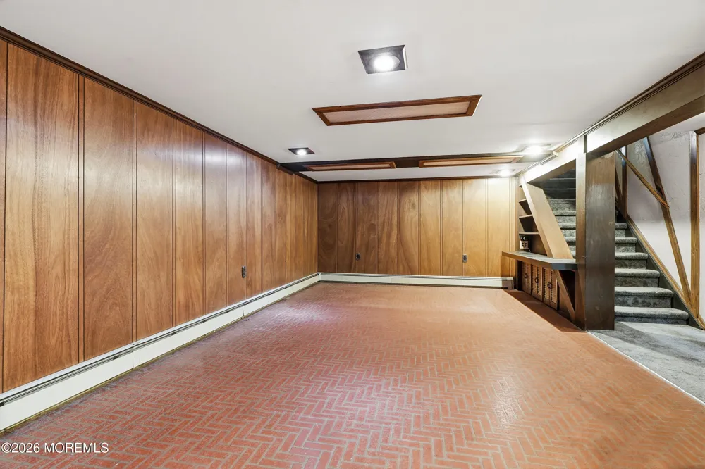 1 The Fellsway Ocean, NJ 07712