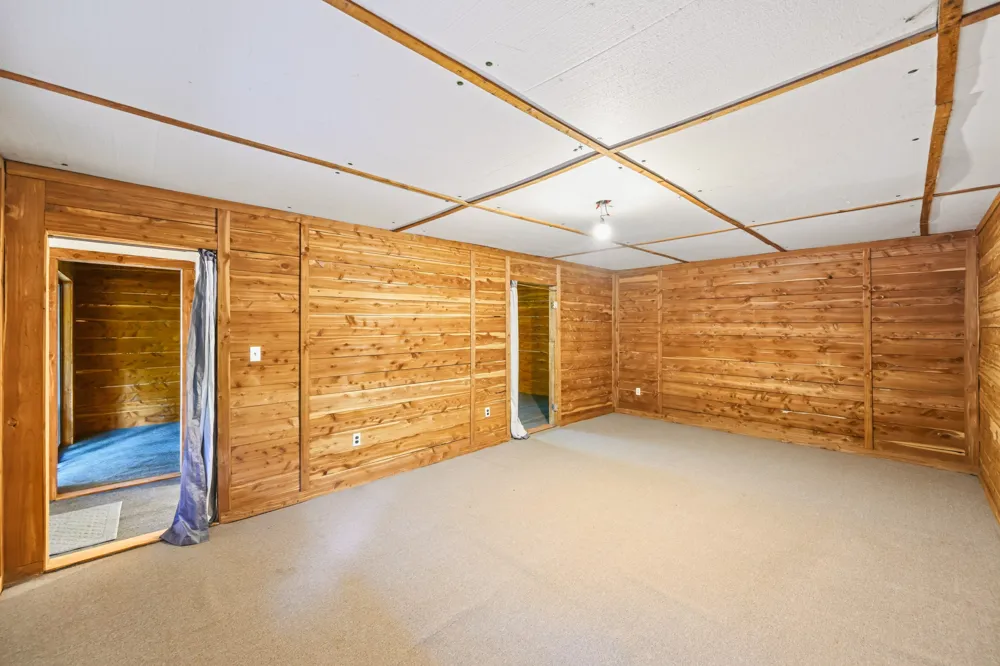 241 Peterson Loop Holladay, TN 38341