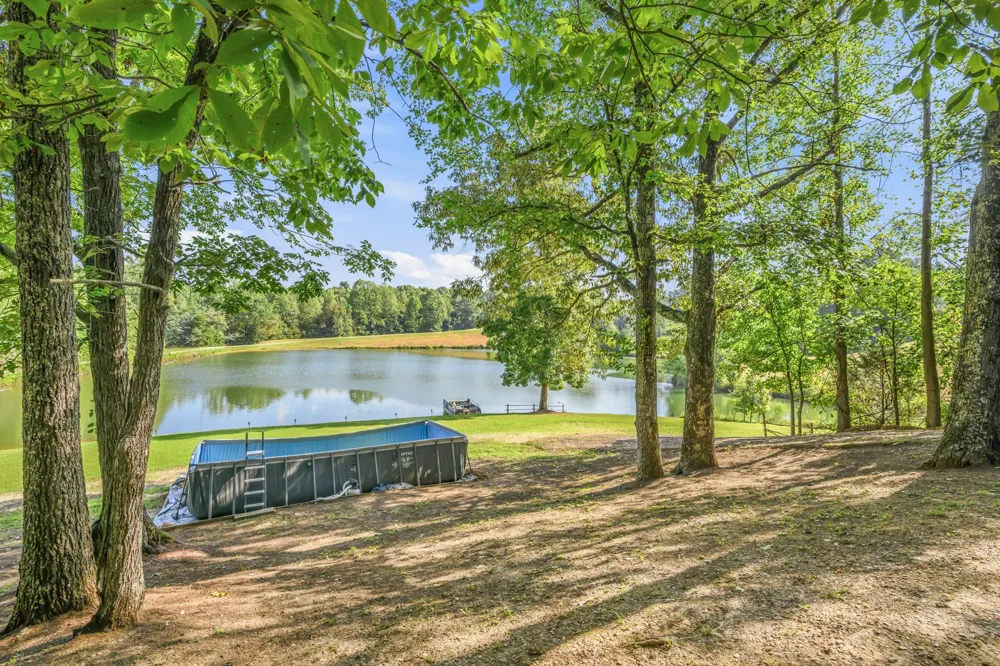 241 Peterson Loop Holladay, TN 38341