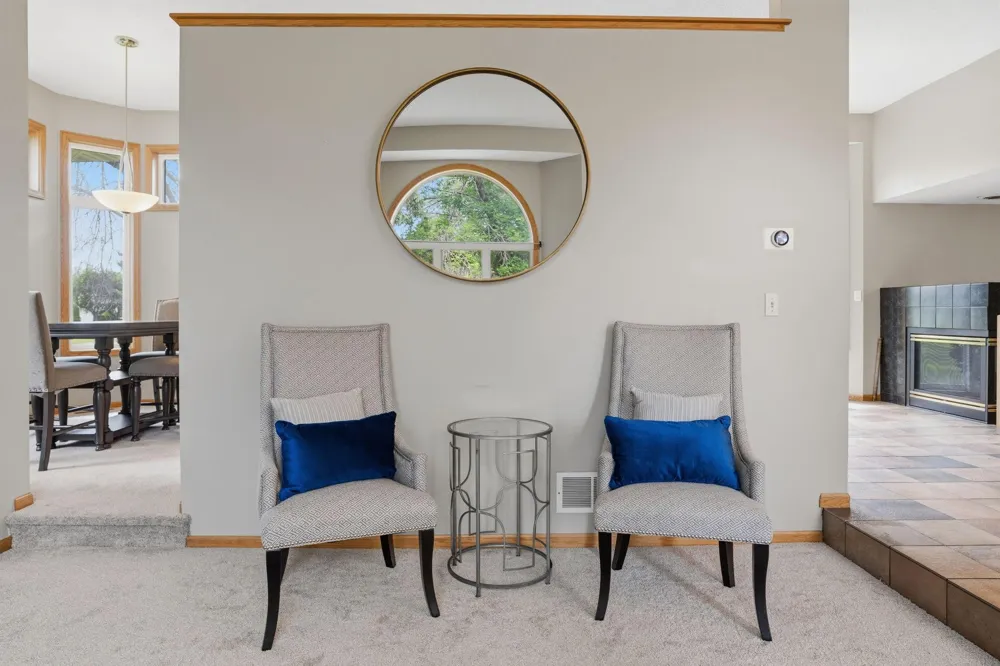 8901 Dunbar Knoll Brooklyn Park, MN 55443