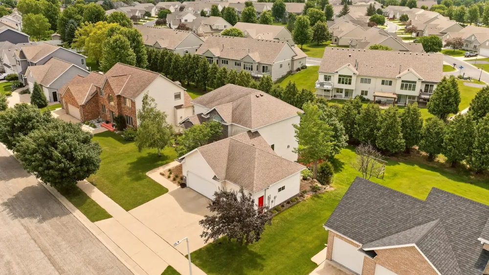 2144 Jade Lane NE Rochester, MN 55906