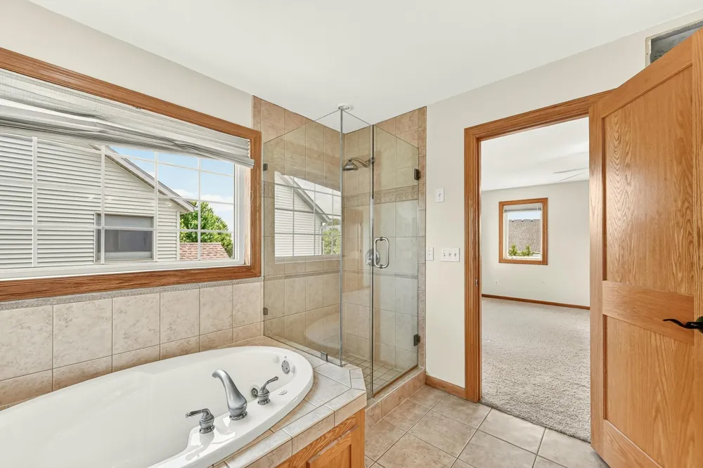 2144 Jade Lane NE Rochester, MN 55906
