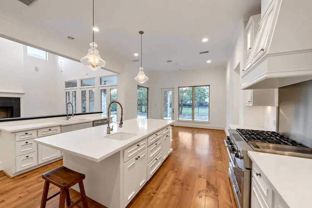 27 Johnathan Landing Court Spring, TX 77389