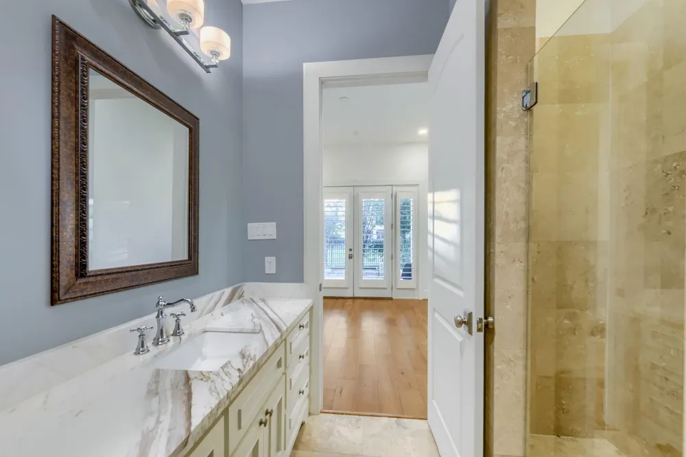 27 Johnathan Landing Court Spring, TX 77389
