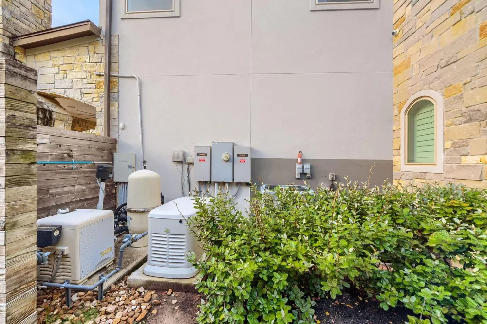 27 Johnathan Landing Court Spring, TX 77389