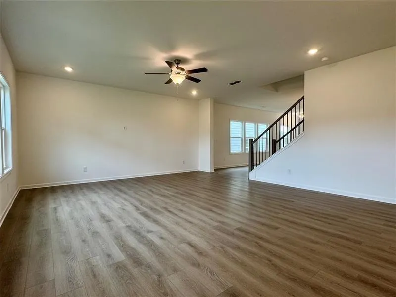 5441 Hargrove Way Flowery Branch, GA 30542