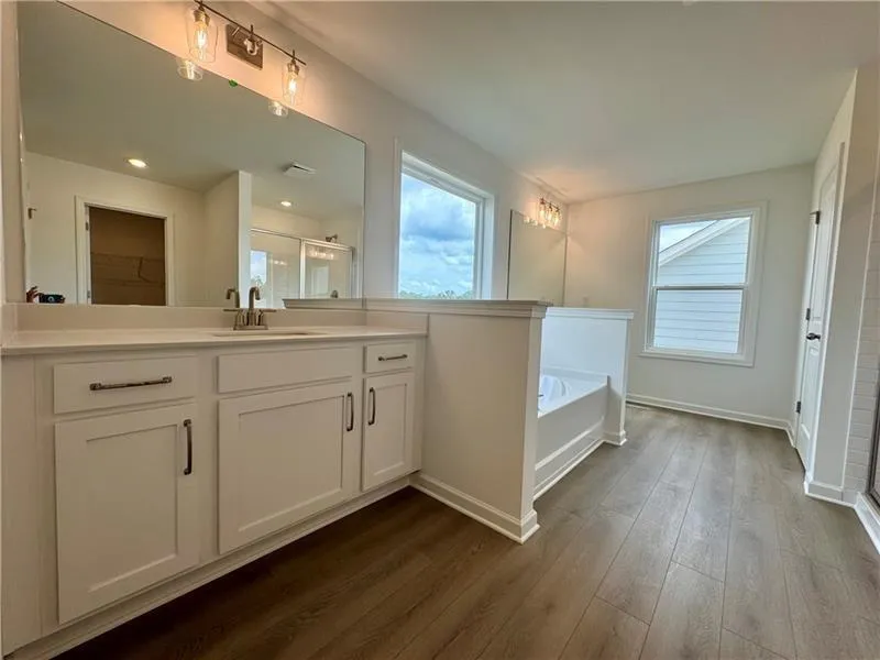 5441 Hargrove Way Flowery Branch, GA 30542