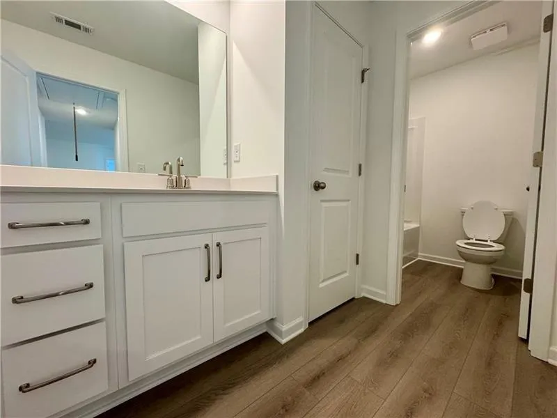 5441 Hargrove Way Flowery Branch, GA 30542