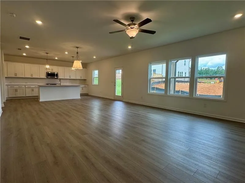 5441 Hargrove Way Flowery Branch, GA 30542