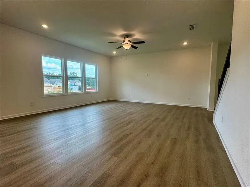 5441 Hargrove Way Flowery Branch, GA 30542