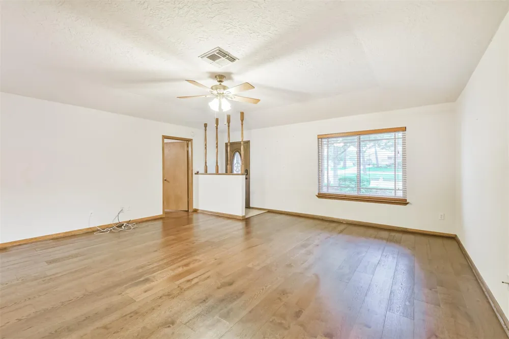 252 Springs Edge Drive Montgomery, TX 77356