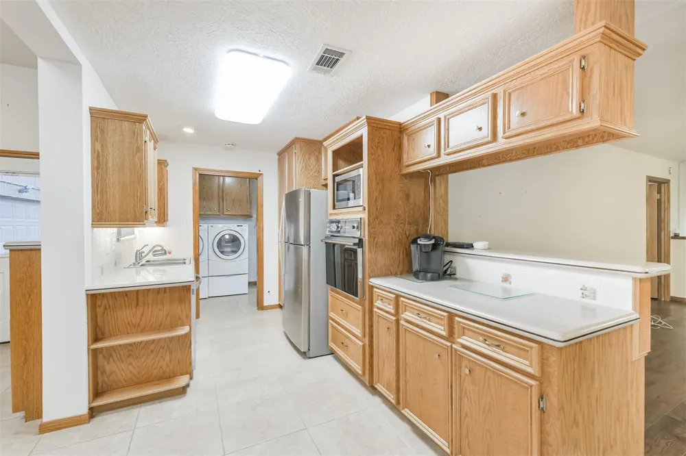 252 Springs Edge Drive Montgomery, TX 77356