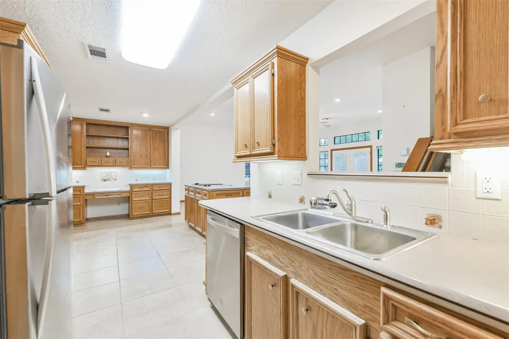 252 Springs Edge Drive Montgomery, TX 77356