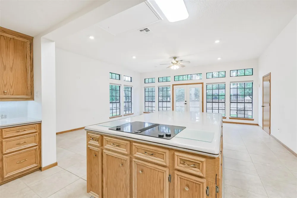252 Springs Edge Drive Montgomery, TX 77356