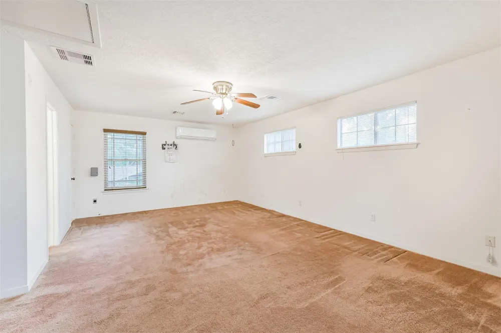 252 Springs Edge Drive Montgomery, TX 77356