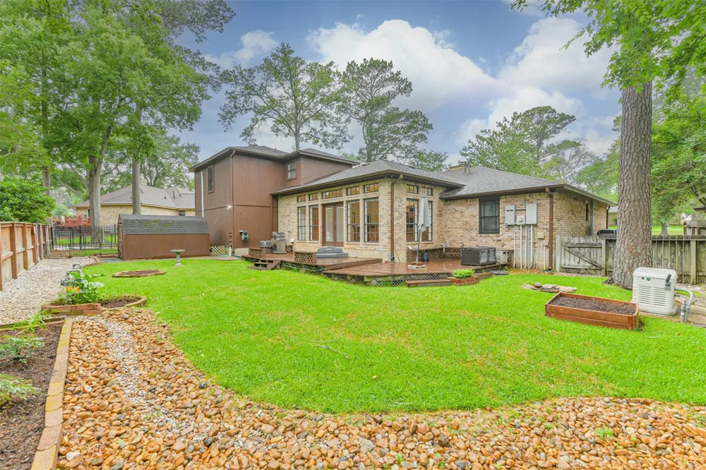 252 Springs Edge Drive Montgomery, TX 77356