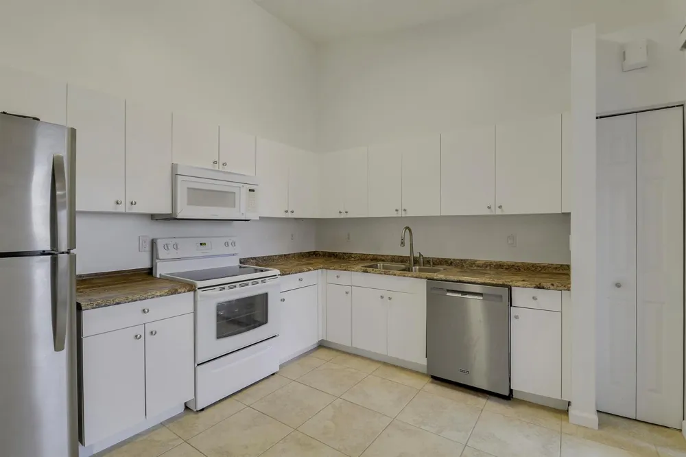 2193 BIG WOOD CAY West Palm Beach, FL 33411