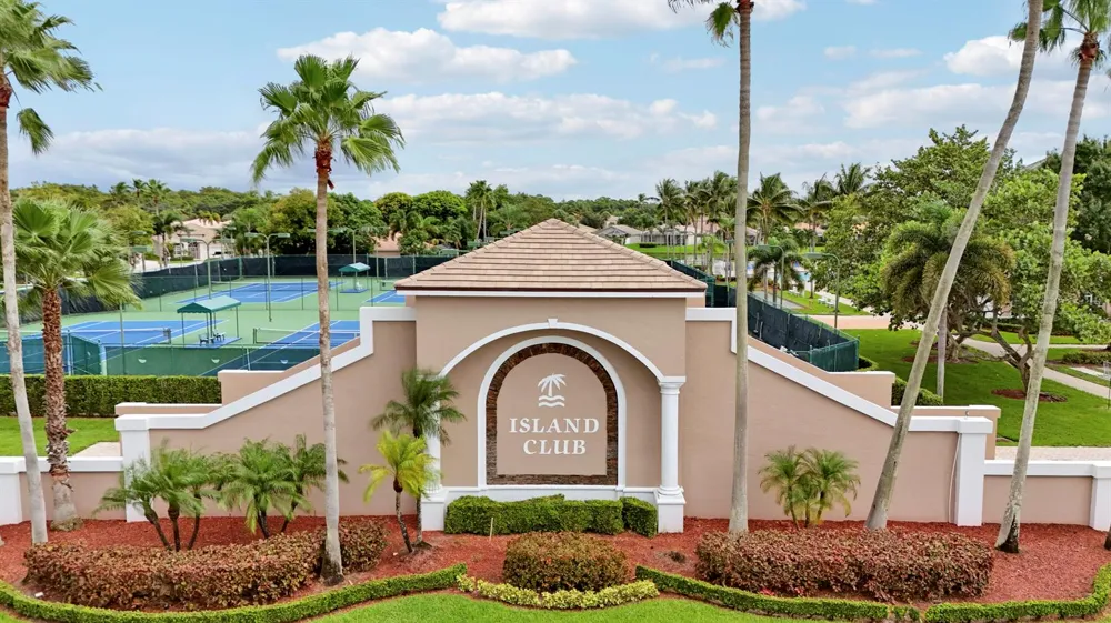2193 BIG WOOD CAY West Palm Beach, FL 33411