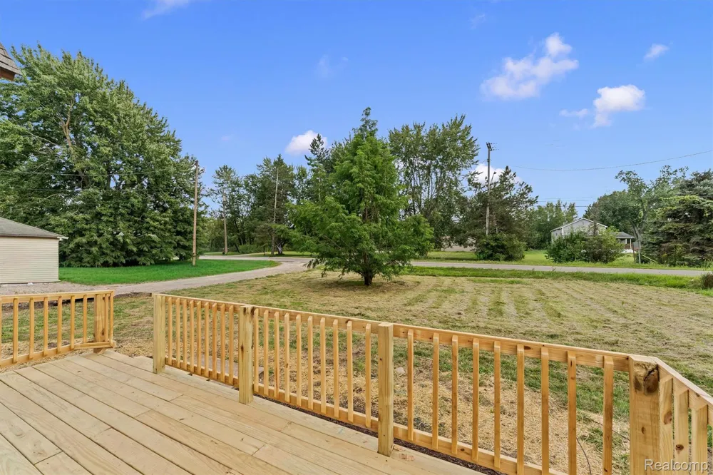 15564 Almont Road Berlin Township, MI 48002