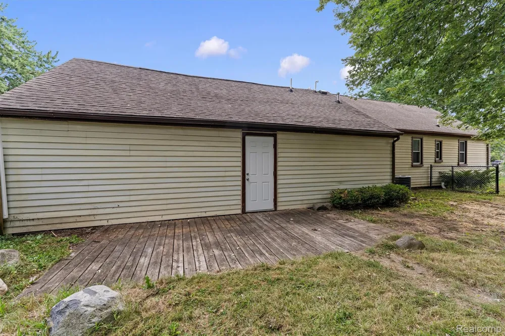 15564 Almont Road Berlin Township, MI 48002