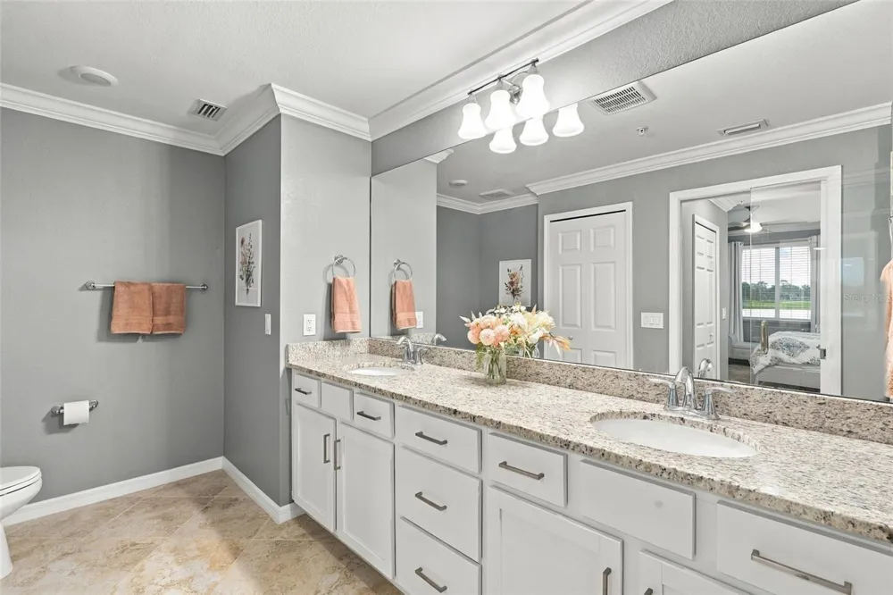 14050 HERITAGE LANDING BOULEVARD #211 Punta Gorda, FL 33955