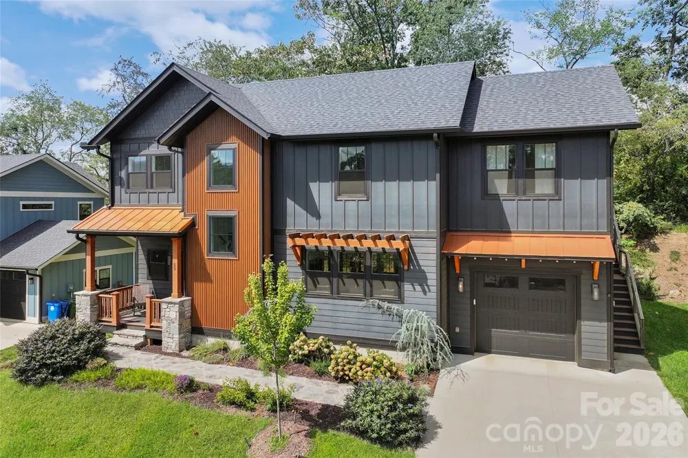 55 Acona Lane Asheville, NC 28803
