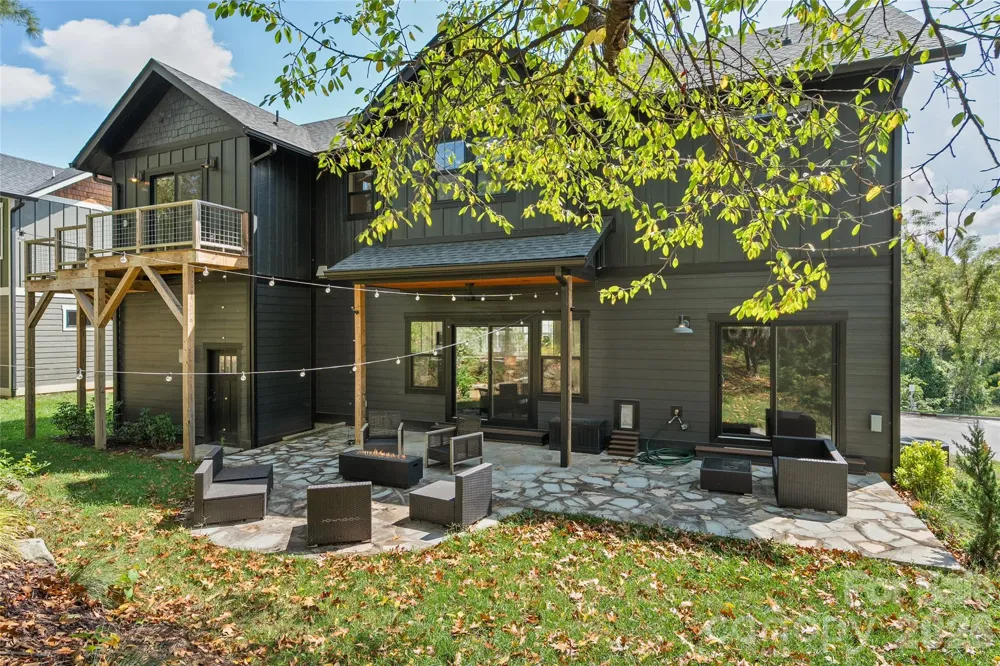 55 Acona Lane Asheville, NC 28803