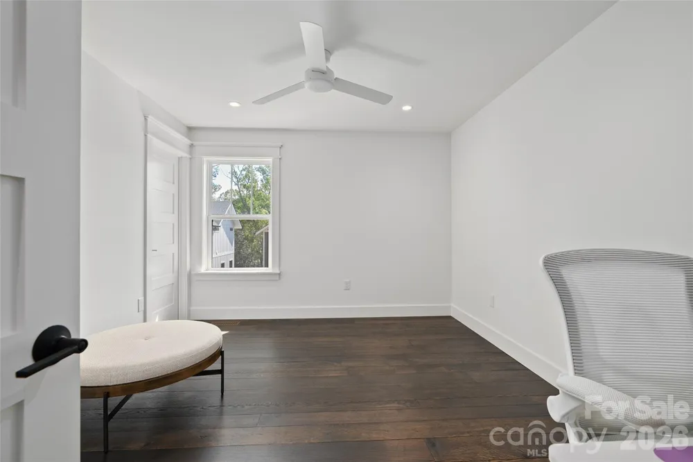 55 Acona Lane Asheville, NC 28803