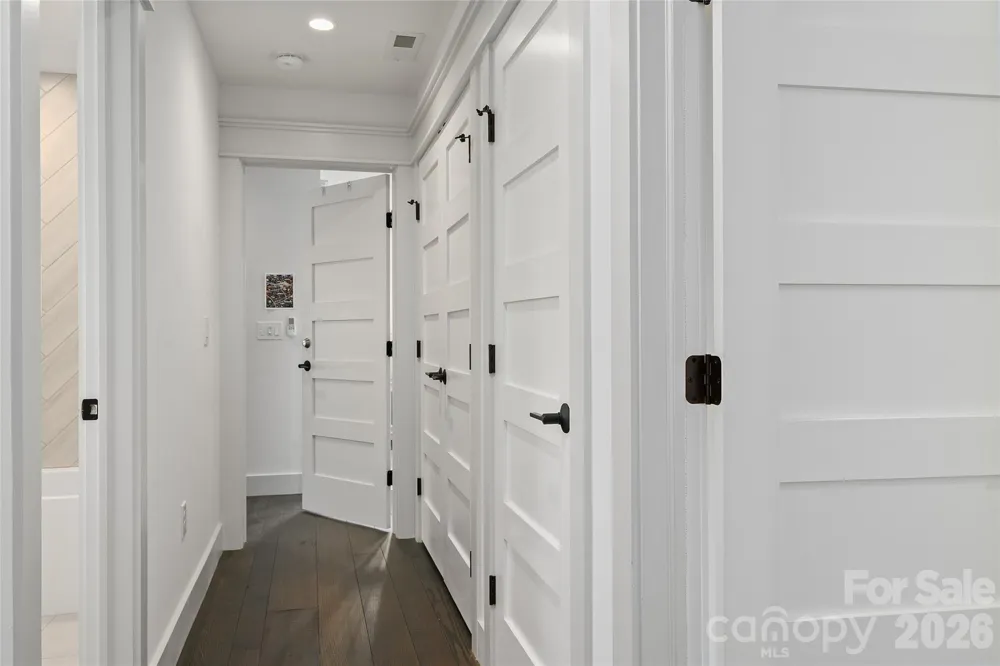 55 Acona Lane Asheville, NC 28803